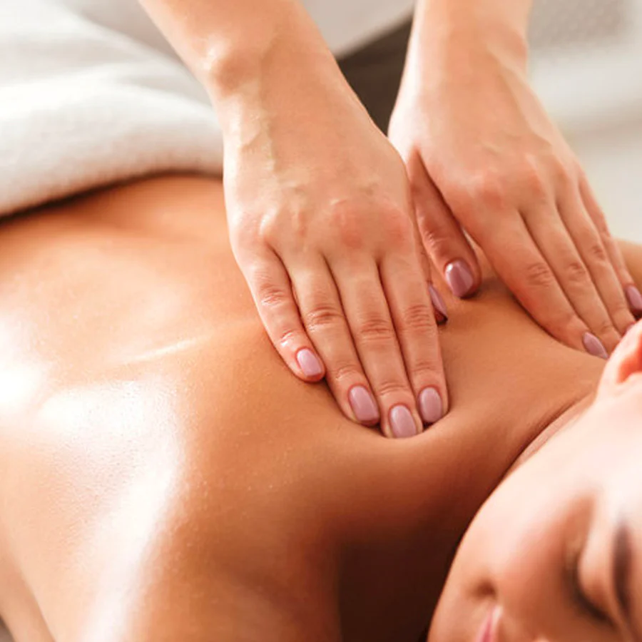 Aromatherapy-back-massage-Lichfield_900x